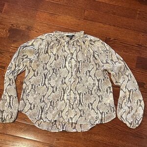 Women’s Express Snakeskin Print Blouse size small